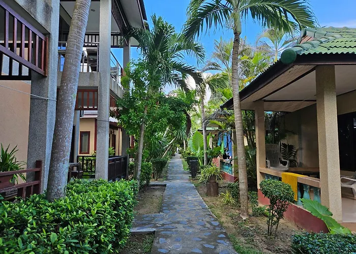 Lanta Riviera Beach Resort
