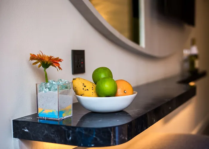 Hotel Clover Patong Phuket