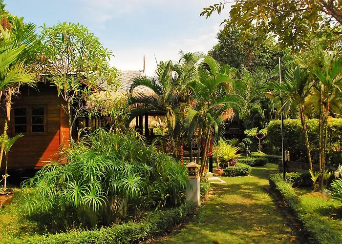 Cozy Garden Resort